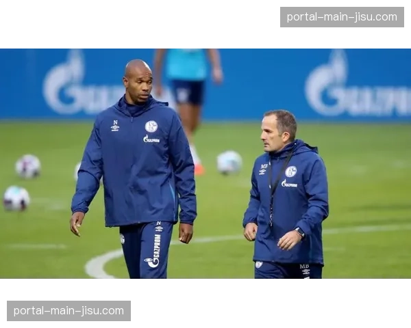 财报显示，多家德甲俱乐部商业收入增长，但转播收入差距拉大